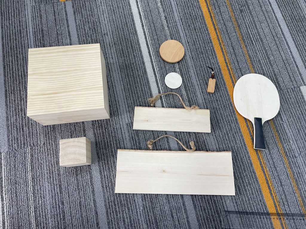 Clean wood for UV printing